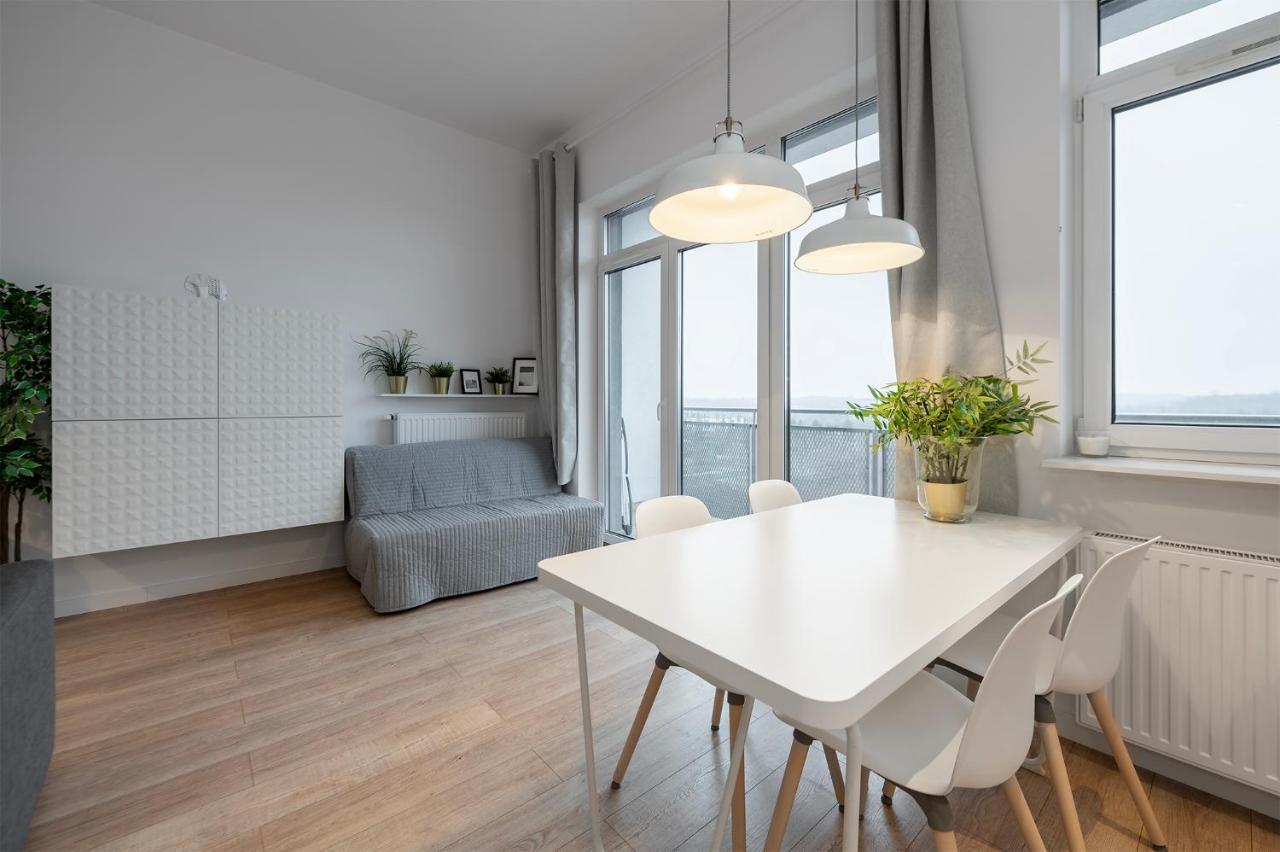 Апартаменты Penthouse With A View Of Lodz & Free Parking Экстерьер фото