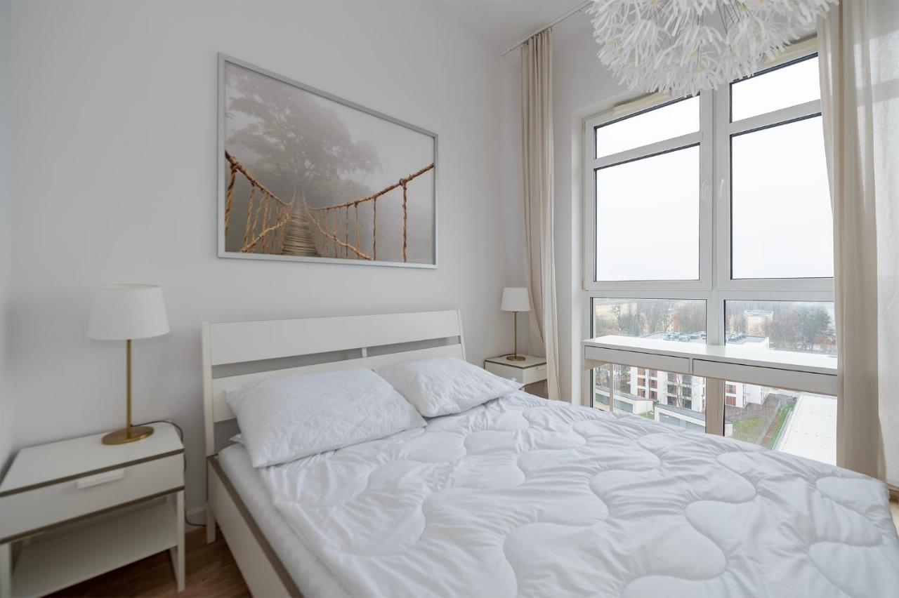Апартаменты Penthouse With A View Of Lodz & Free Parking Экстерьер фото